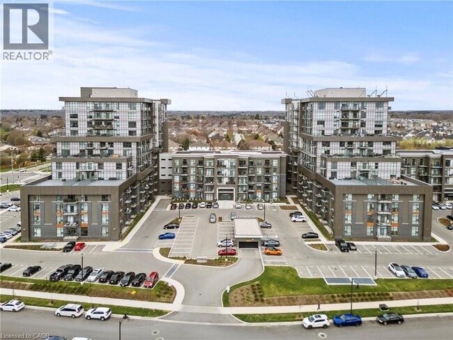 Photo - 450 Dundas St E Unit 706