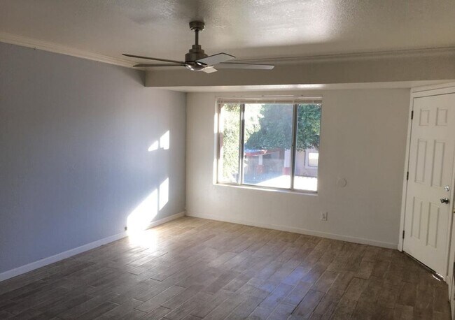 Photo - Spacious 3 Bed 2 Bath Tempe Condo - 2nd Floor