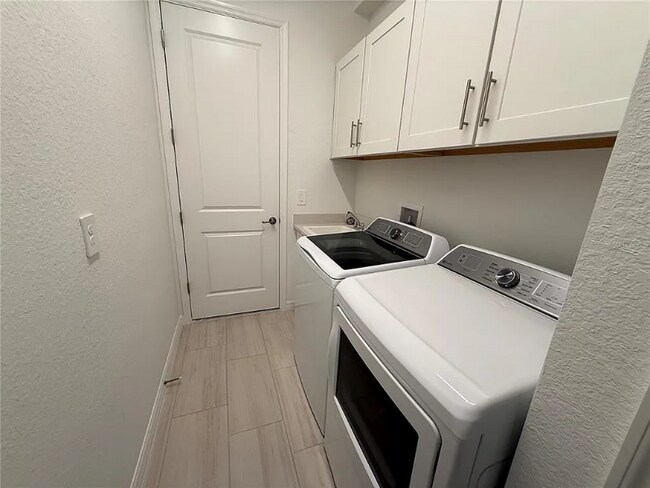 Photo - 5531 Lightning Whelk Ln