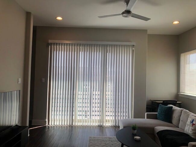 Photo - FELI324 Unit 324-200