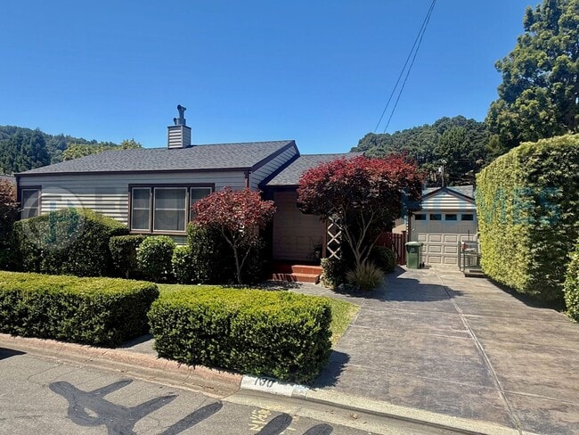 Building Photo - Charming Single Family Home with Private Backyard in San Anselmo- FOUNDATION