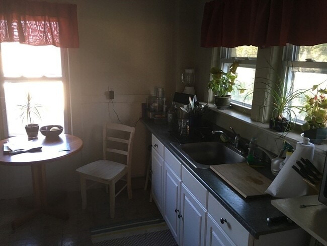 46 Wyman Rd Unit 2