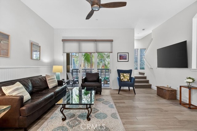 Photo - 985 Doheny Way