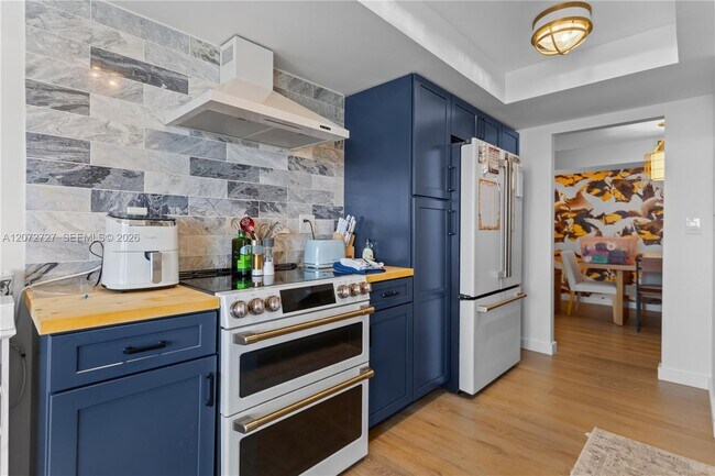 Photo - 1000 Quayside Terrace Unit TS-05