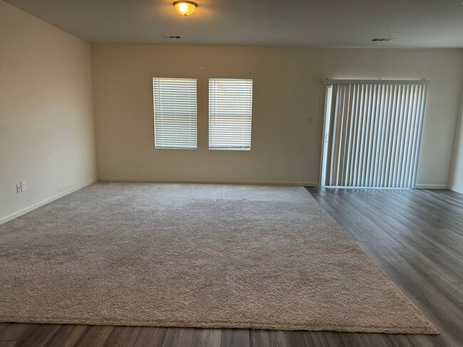 Photo - 783 Crestridge Dr