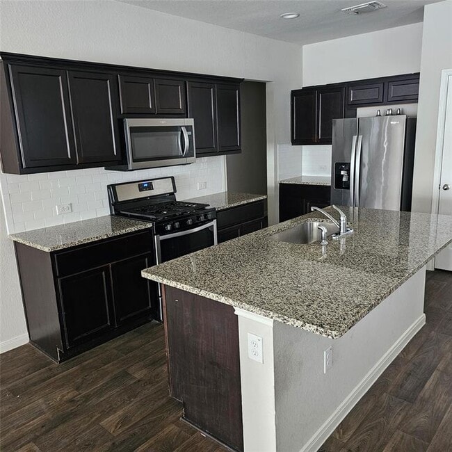 Photo - 14010 Macquarie Dr