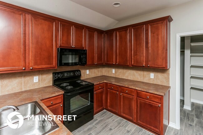 Photo - 813 Keswick Dr