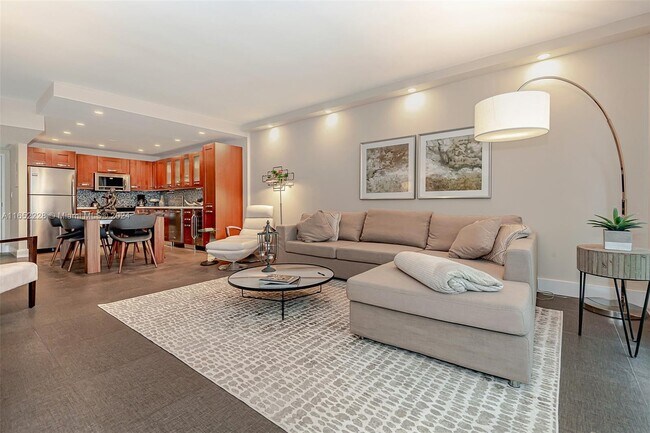 Photo - 2301 Collins Ave Unidad 1216