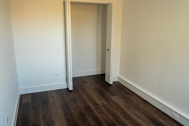 Photo - 5653 N Ashland Ave Unidad 303