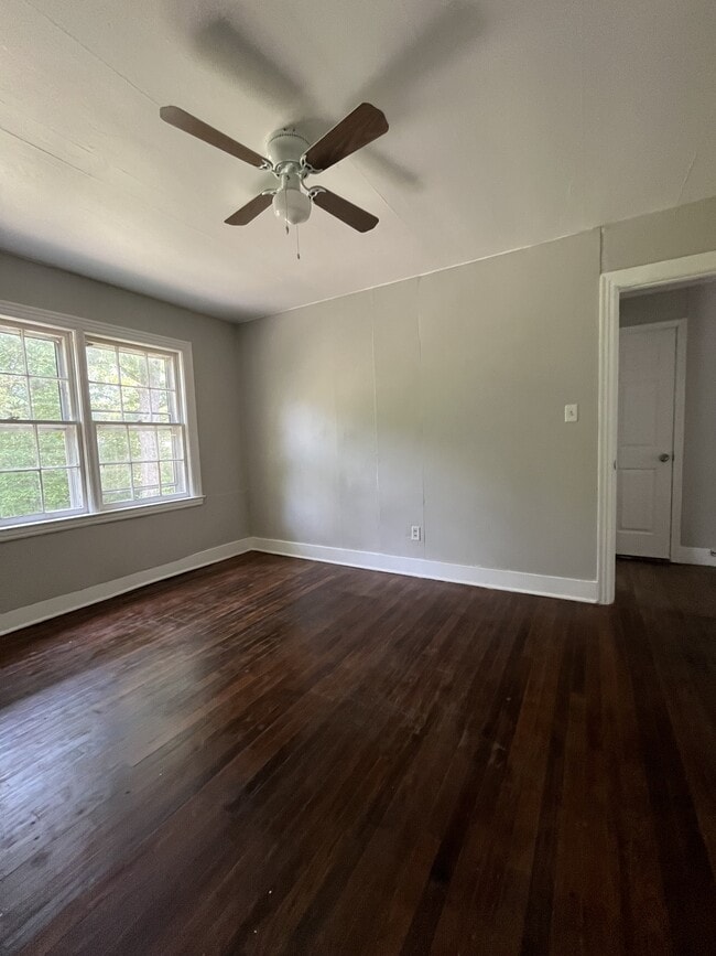 Photo - 319 W Cooper St