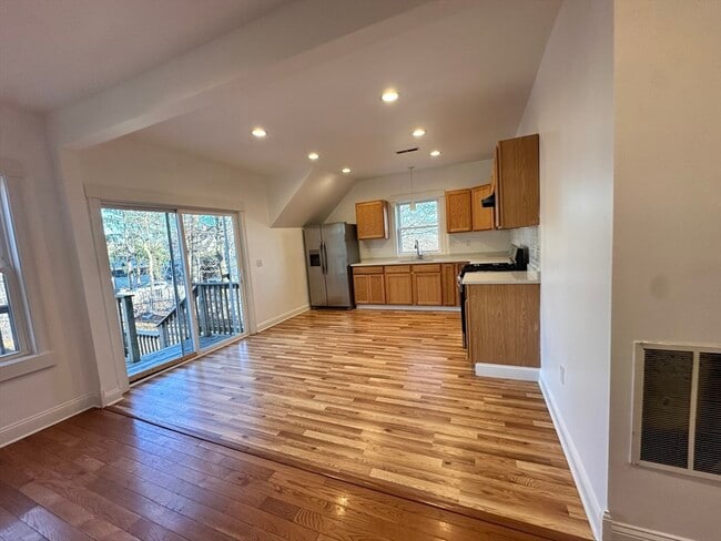 Photo - 283 Broadway Rd Unit 2