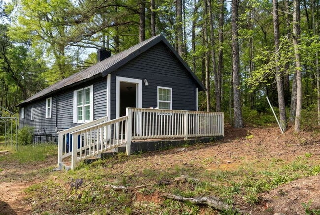 Building Photo - 1344 D F Fuller Dr