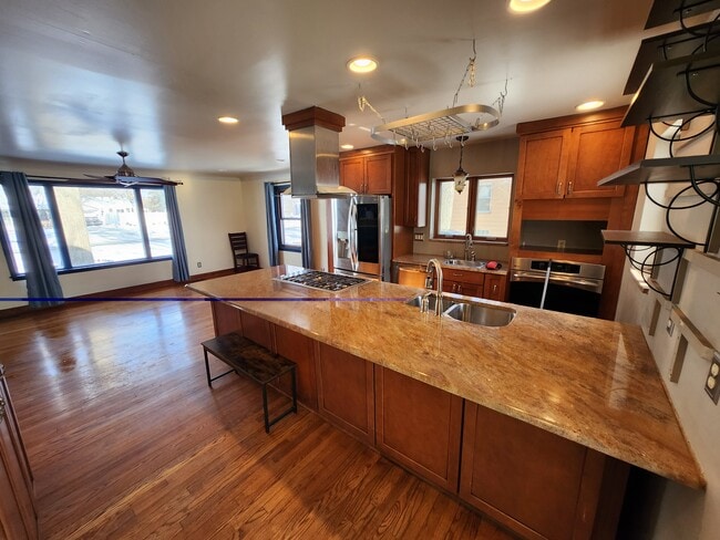 Photo - 31441 Sheridan St