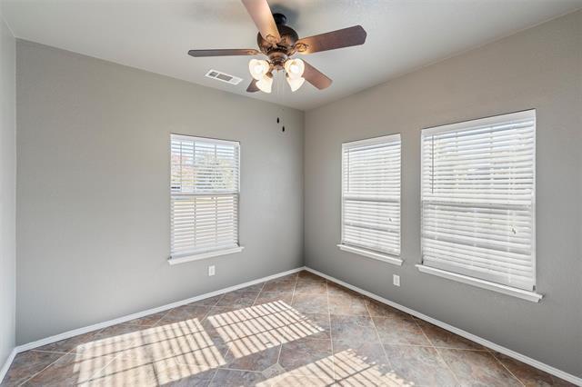 Photo - 500 Braewick Dr