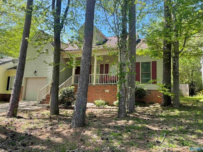 Photo - 108 Suffolk Dr