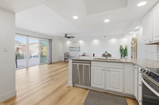 Photo - 7430 Sunshine Skyway Ln S Unit 201