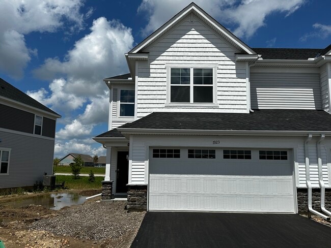 Photo - 1923 Prospect Ln Townhome