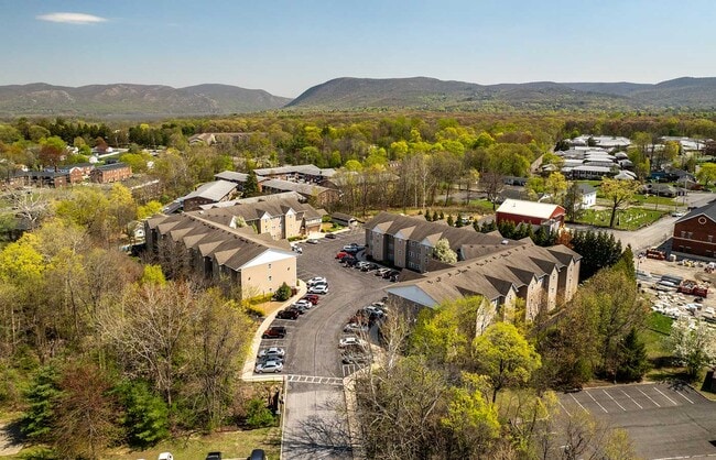 Building Photo - New Windsor Senior Housing Rental
