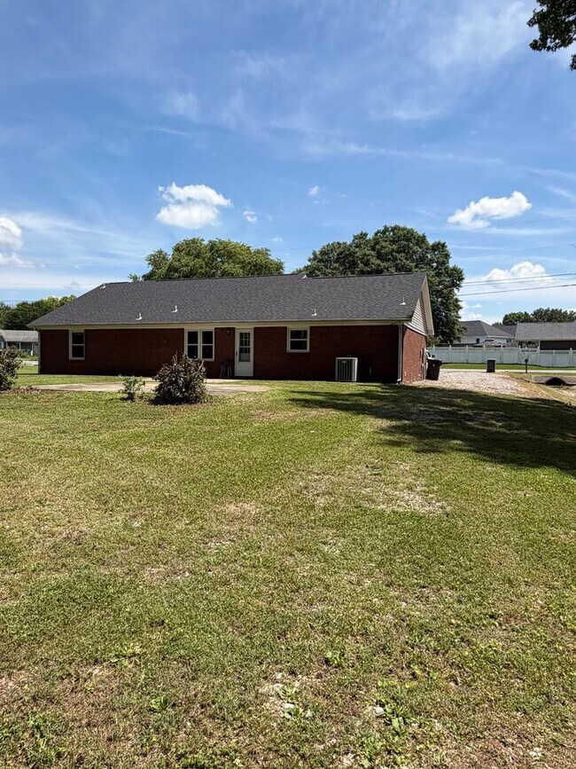 Photo - 141 Katina Rd