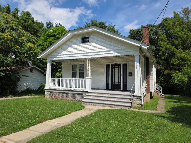 Building Photo - 7856 Joseph St Rental