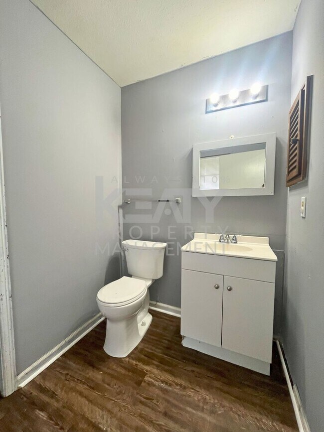 Photo - 2830 Louisiana Ave Unidad #11