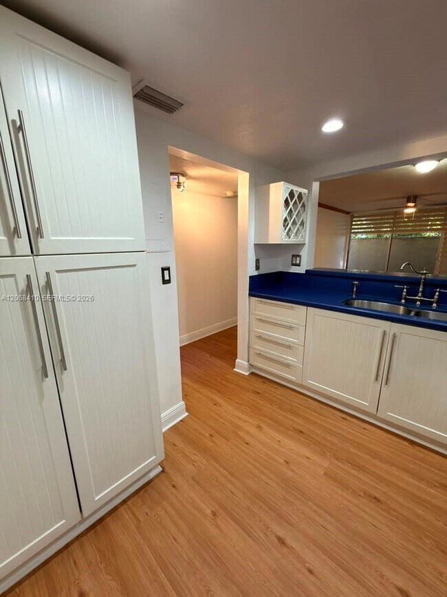 Photo - 10835 SW 112th Ave Unit 114