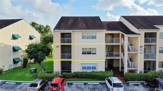 Photo - 15330 SW 106th Ter Condo Unit 902