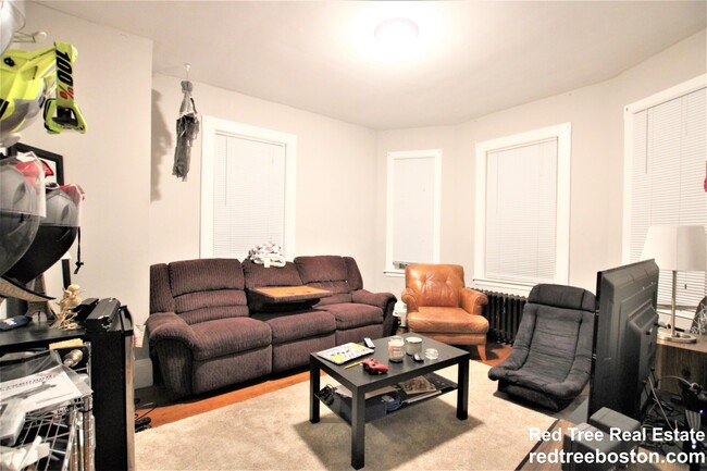 Photo - 8 Sunset St Condo Unit 3