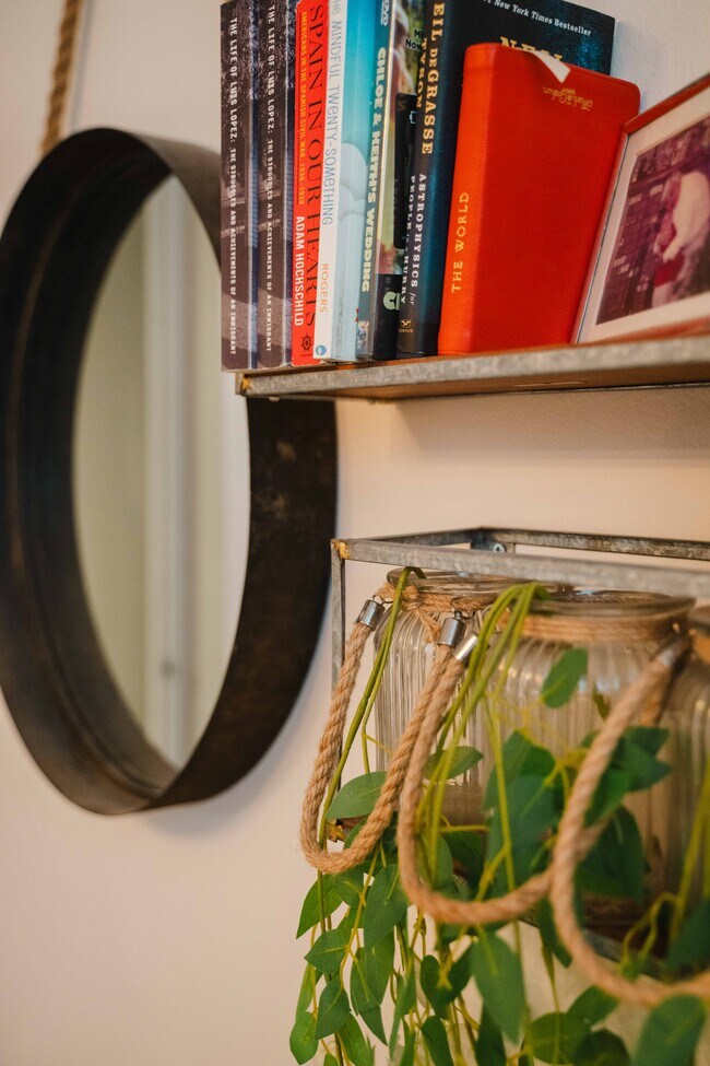 Photo - 1155 Ash St Unit 105