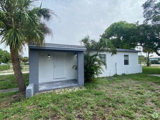 Building Photo - 1136 Avenue G Rental