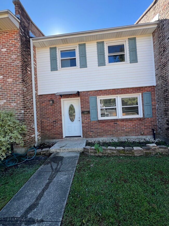 Photo - 218 Terry Pky Unidad B