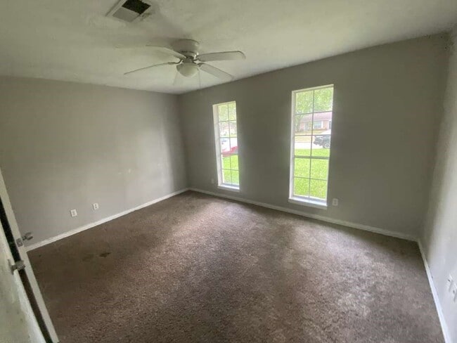 Photo - 16631 Blackhawk Blvd