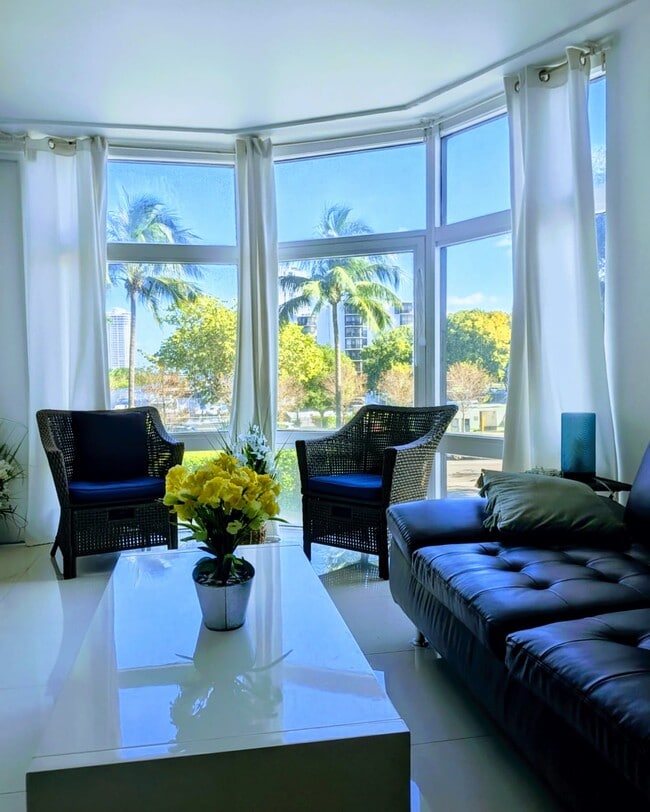 Photo - 3375 N Country Club Dr Unit 103