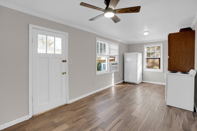 Photo - 3600 Yale Ave