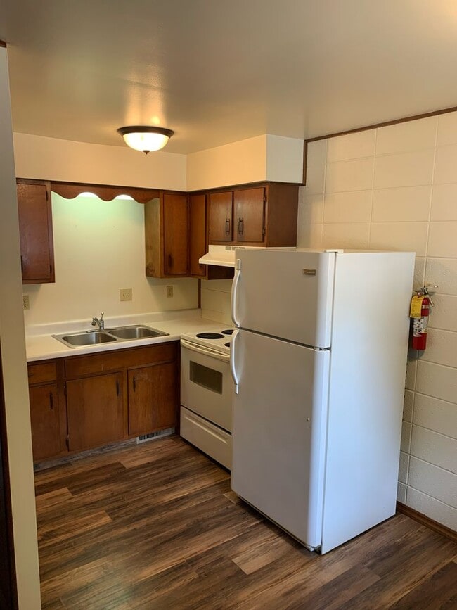 Photo - 326 W Kenwood Dr