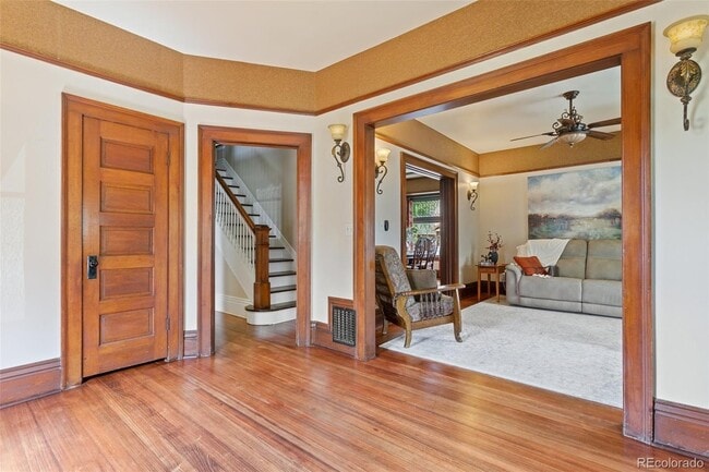 Photo - 704 W Cucharras St