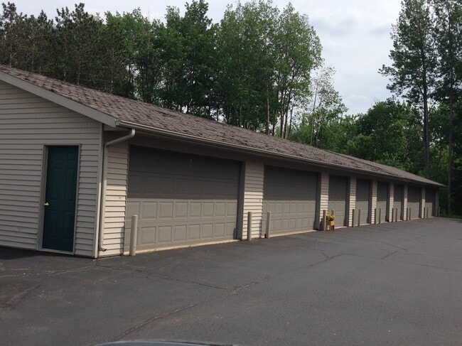 Photo - Sherman Oaks Apartments