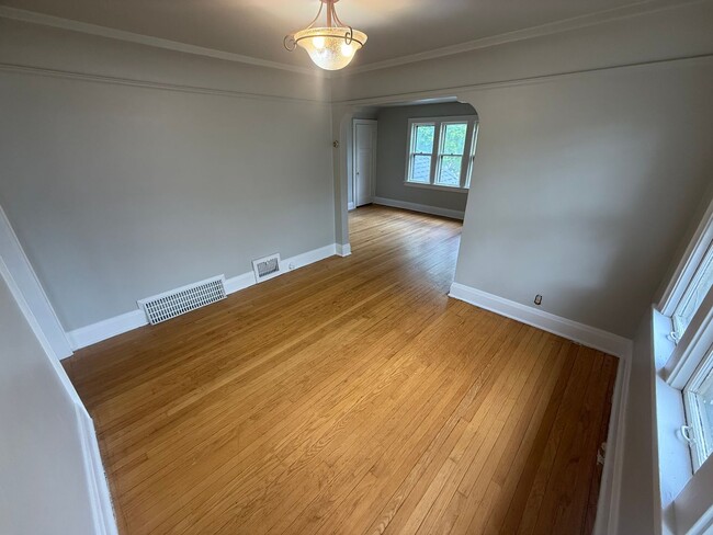Photo - 2639 N 55th St Unit 2639A (Upper)