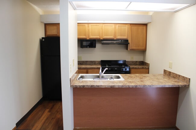 Photo - Spinnaker Club East