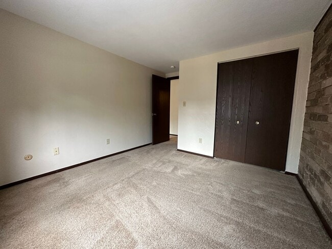 Photo - Amazing 1 Bedroom with Beautiful Exposed Brick! Off-Street Parking & Laundry Included! Unit 312