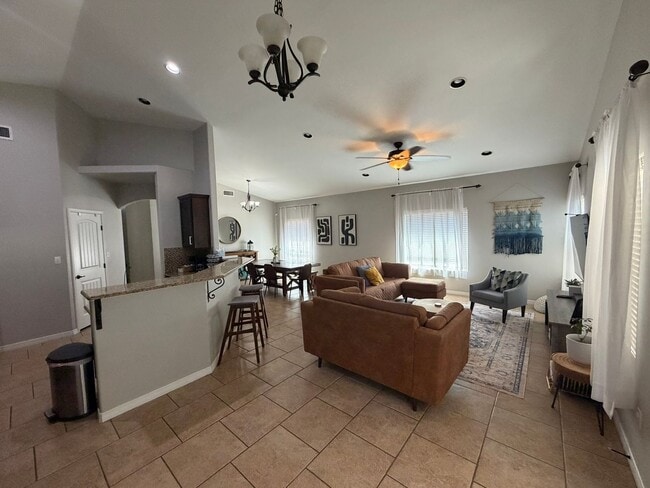 Photo - 1815 Lanette Dr