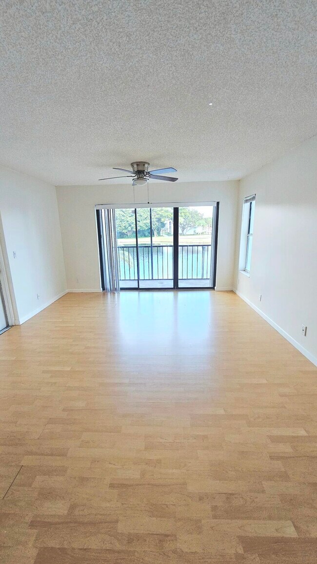 Photo - 1001 Green Pine Blvd Unit C2