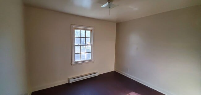 Photo - 2 Bedroom 1 Bathroom Duplex!