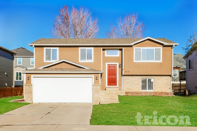 Building Photo - 414 Hawthorn St