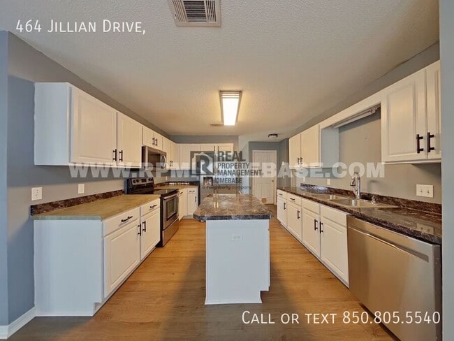 Photo - 464 Jillian Dr