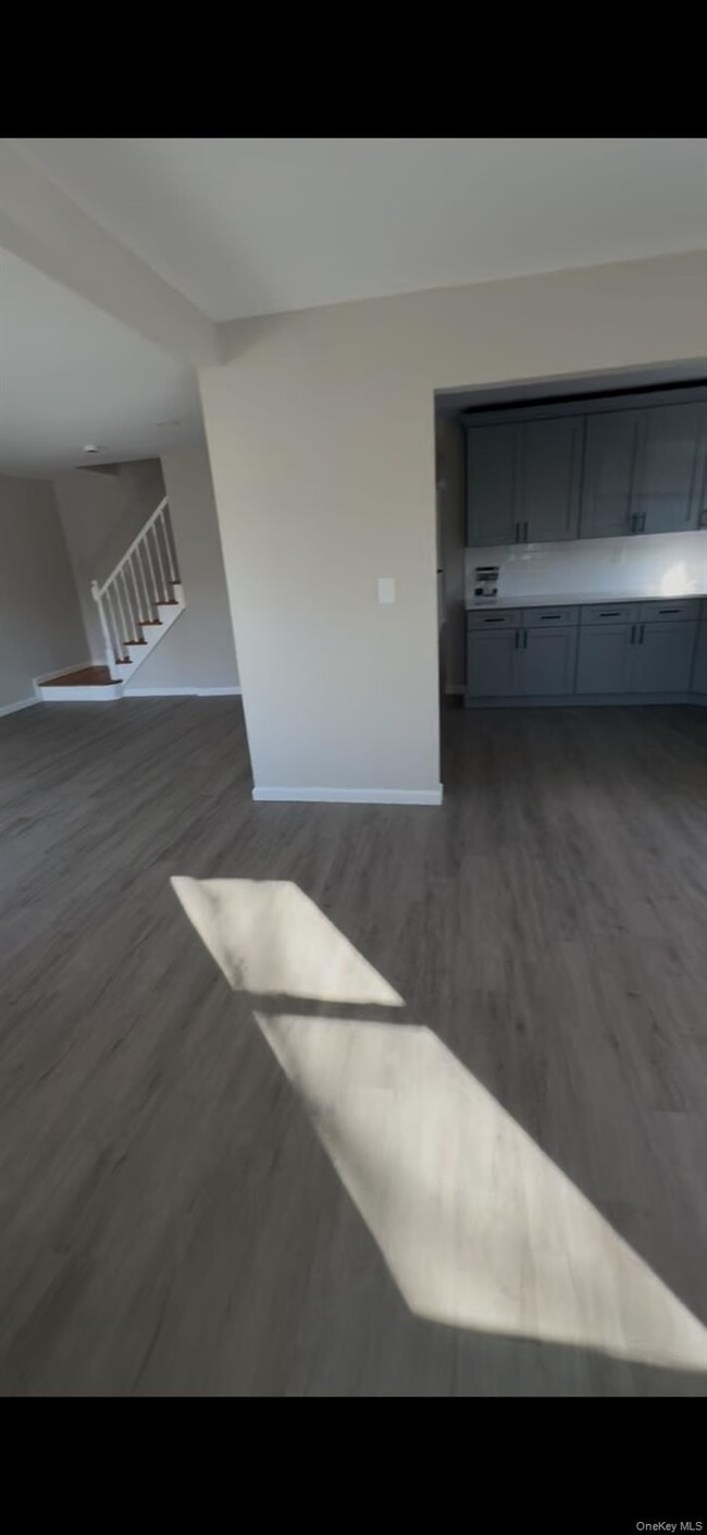 Photo - 183-19-183145 145th Ave