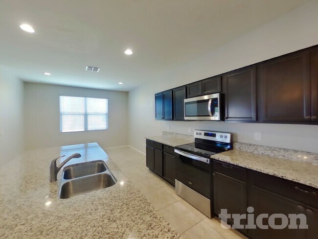 Photo - 5250 E Wallace Wy