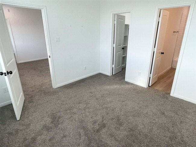 Photo - 802 West Loop