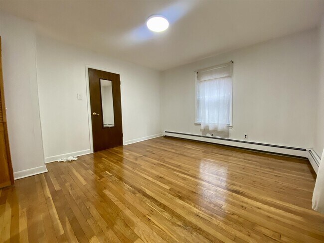 Photo - 65 Elm St Unit 1