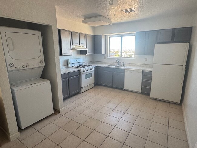 Photo - 6987 Mendon Ln Unit Ut 4